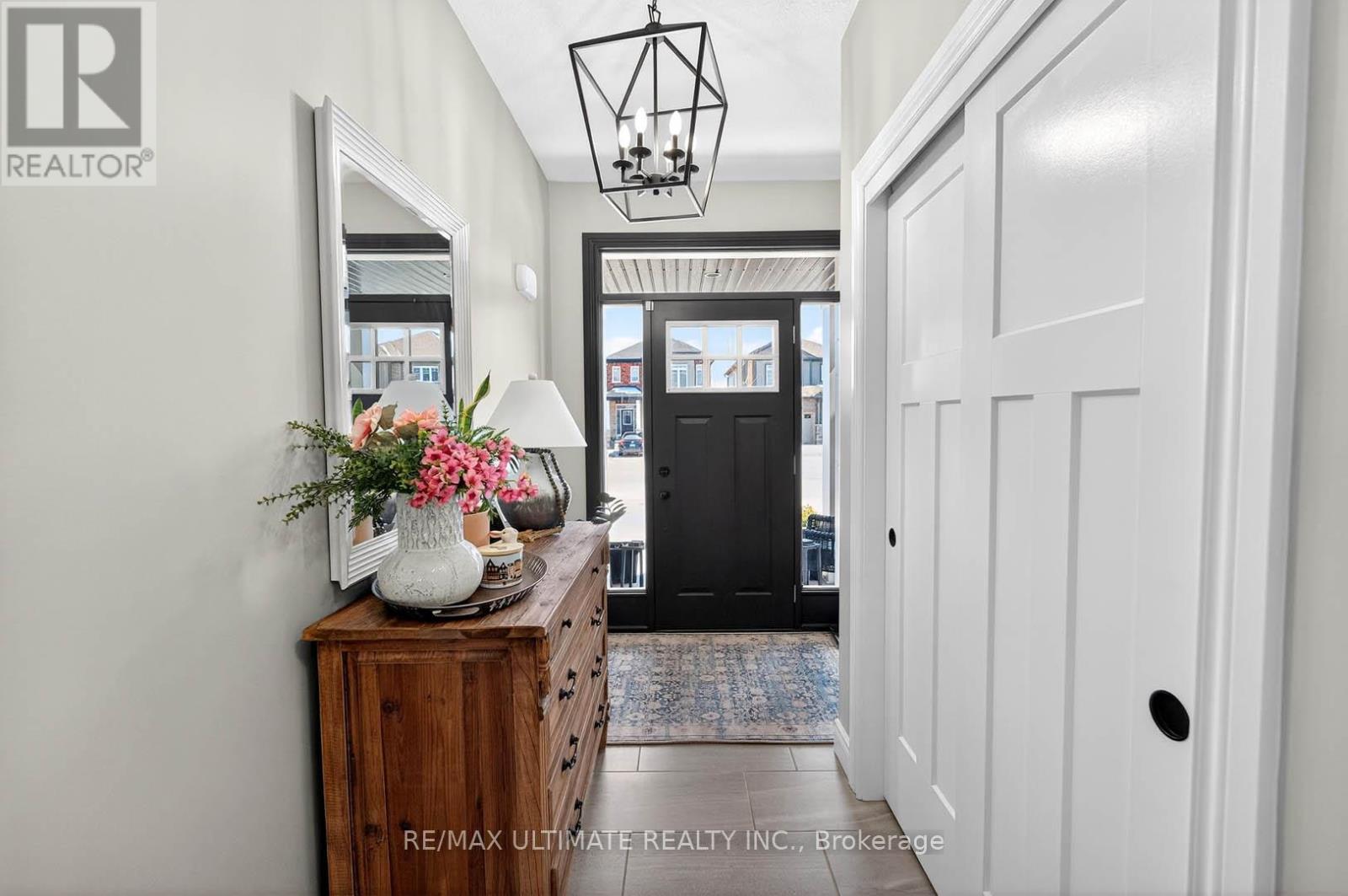 67 Beauchamp Drive N, Cambridge, Ontario  N1S 0A2 - Photo 8 - X12980206