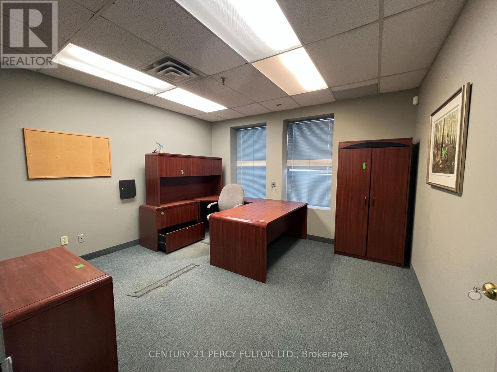 100 - 230 Eddystone Avenue, Toronto, Ontario  M3N 1H7 - Photo 18 - W12972526