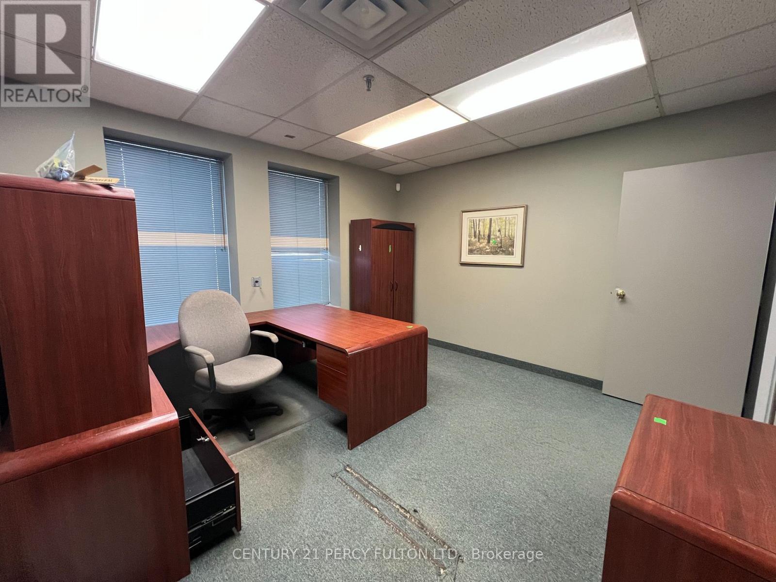 100 - 230 Eddystone Avenue, Toronto, Ontario  M3N 1H7 - Photo 20 - W12972526