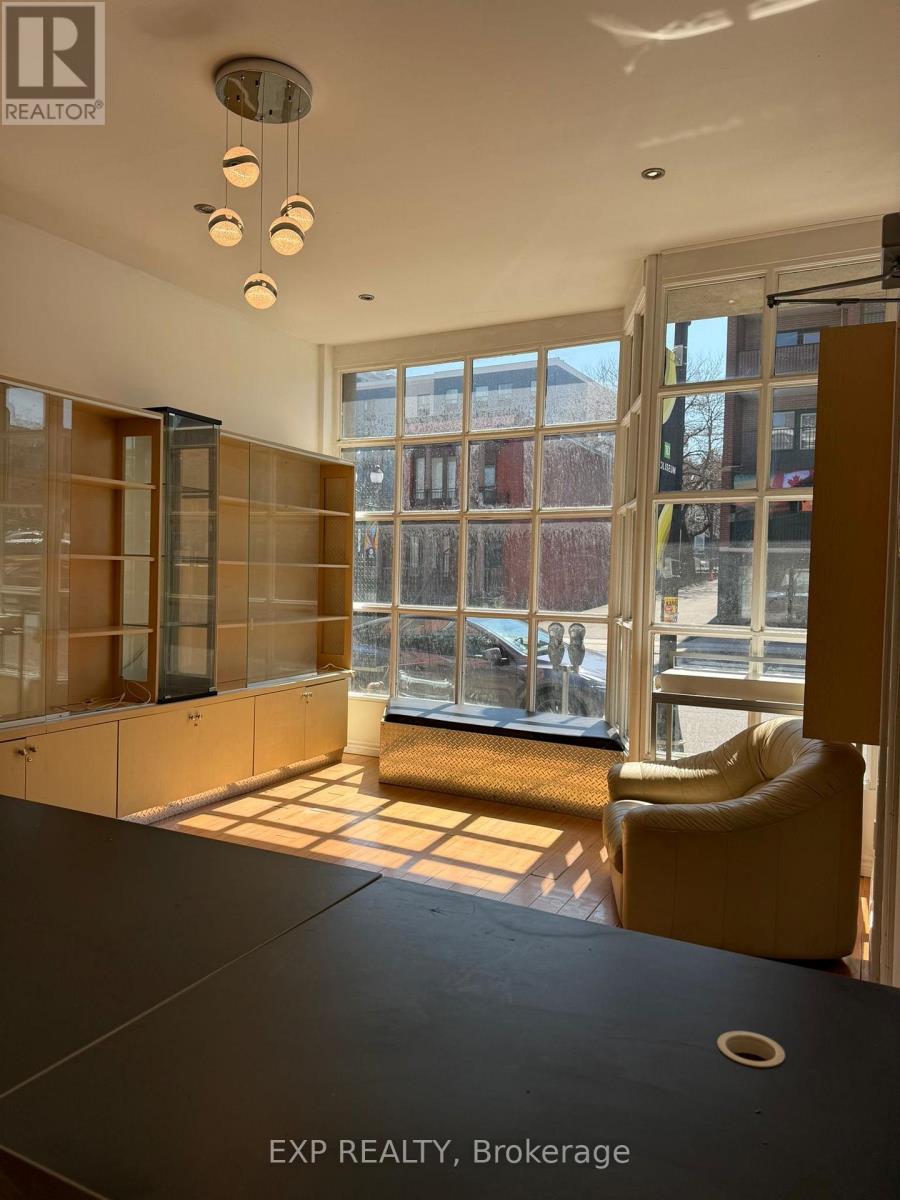 250 King Street W, Hamilton, Ontario  L8P 1A9 - Photo 4 - X12966436