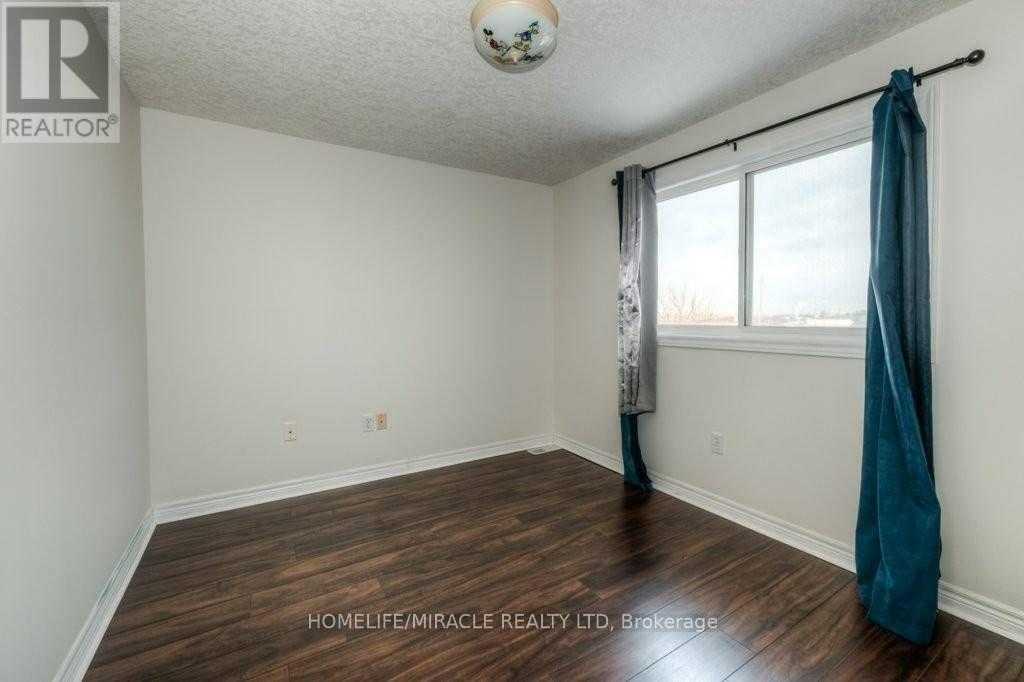 84 Crawford Crescent, Cambridge, Ontario  N1T 1X6 - Photo 11 - X12980142