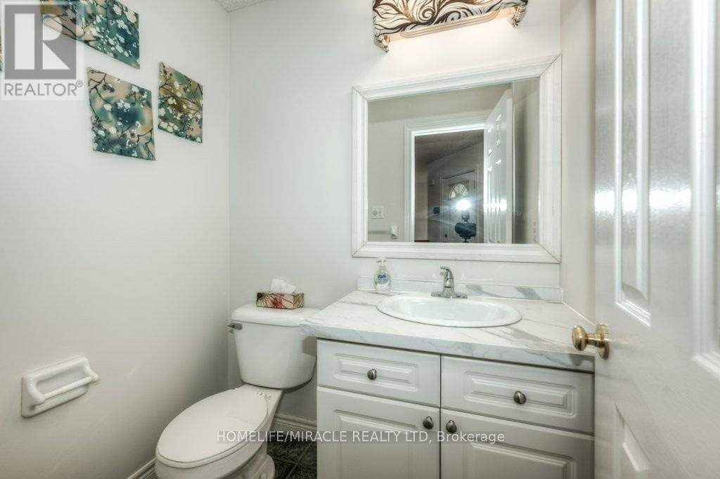 84 Crawford Crescent, Cambridge, Ontario  N1T 1X6 - Photo 19 - X12980142