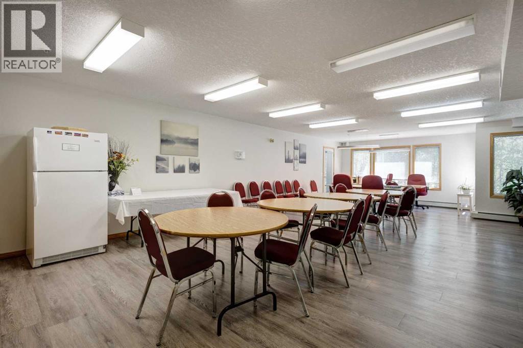 314, 7239 Sierra Morena Boulevard SW, Calgary, Alberta  T3H 3L7 - Photo 45 - A2299016