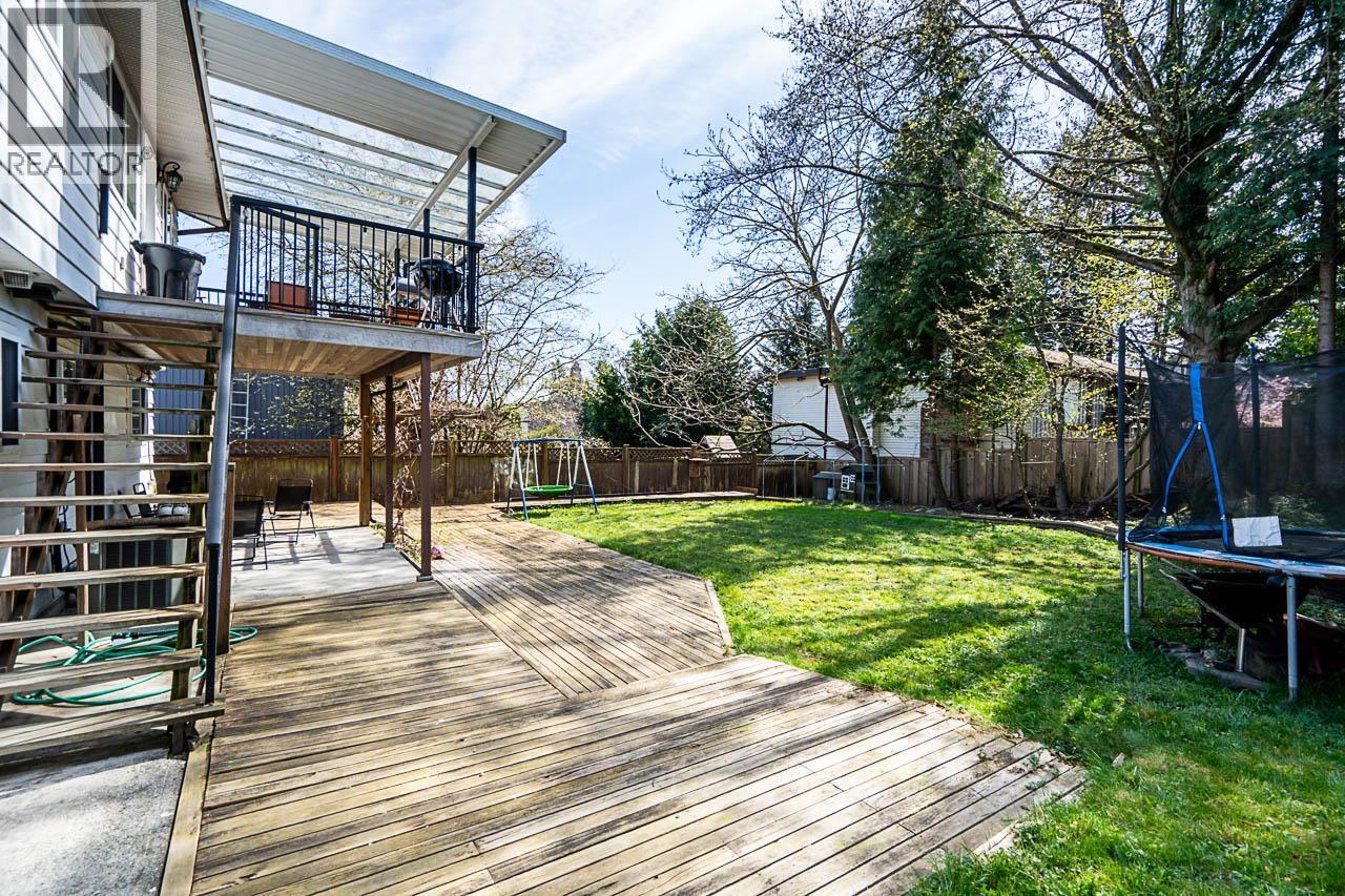 2333 Kirkstone Road, North Vancouver, British Columbia  V7J 3M1 - Photo 36 - R3109628