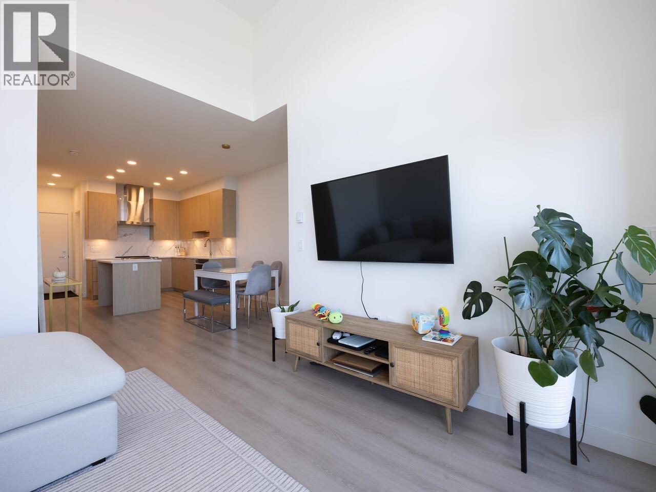 406 7799 17th Street, Burnaby, British Columbia V3N 0J5 - Photo 11 - R3109641