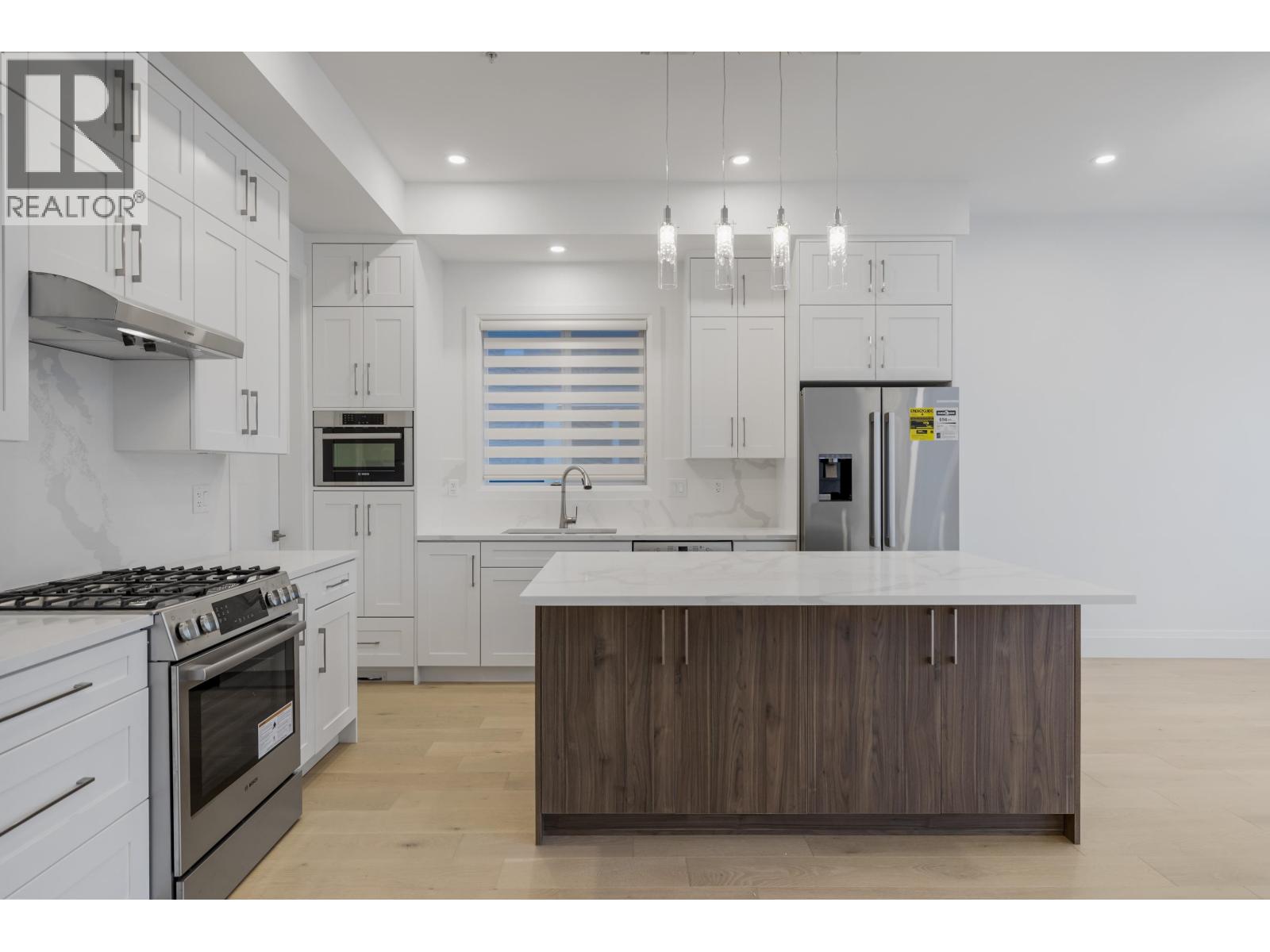 1246 Pitt River Road, Port Coquitlam, British Columbia  V3C 1N5 - Photo 11 - R3109633