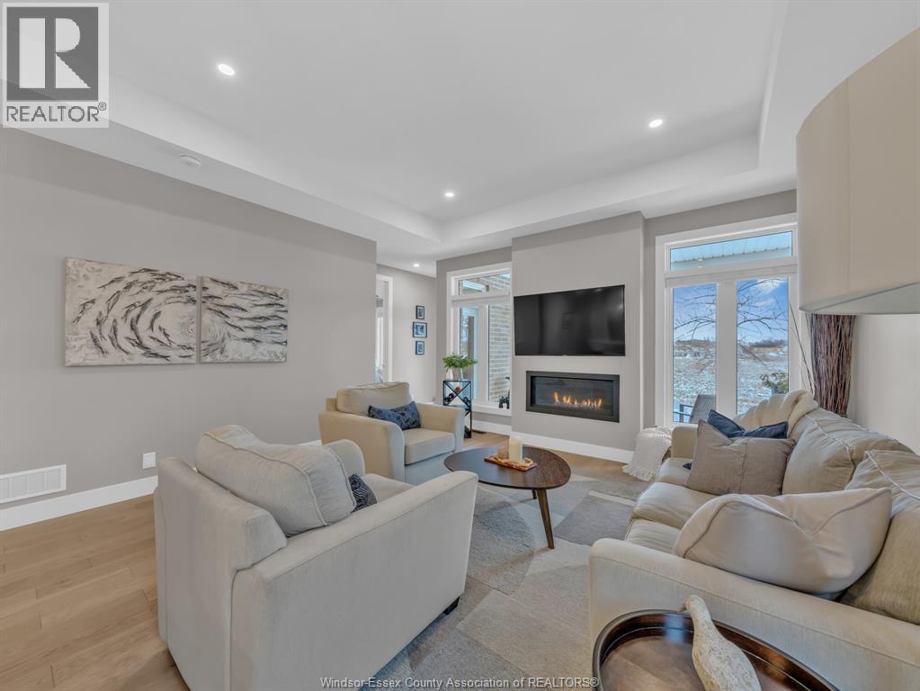 46 Destiny Drive, Leamington, Ontario  N8H 0E1 - Photo 15 - 26007581