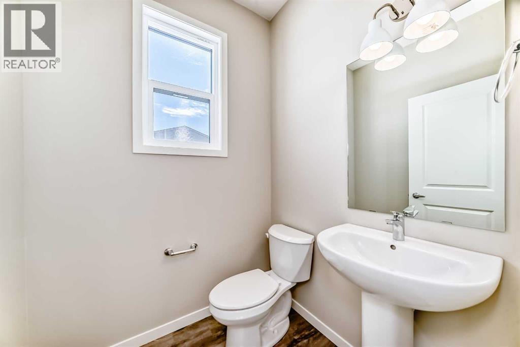 185 Mercado Landing SE, Calgary, Alberta  T3M 4C6 - Photo 28 - A2293484