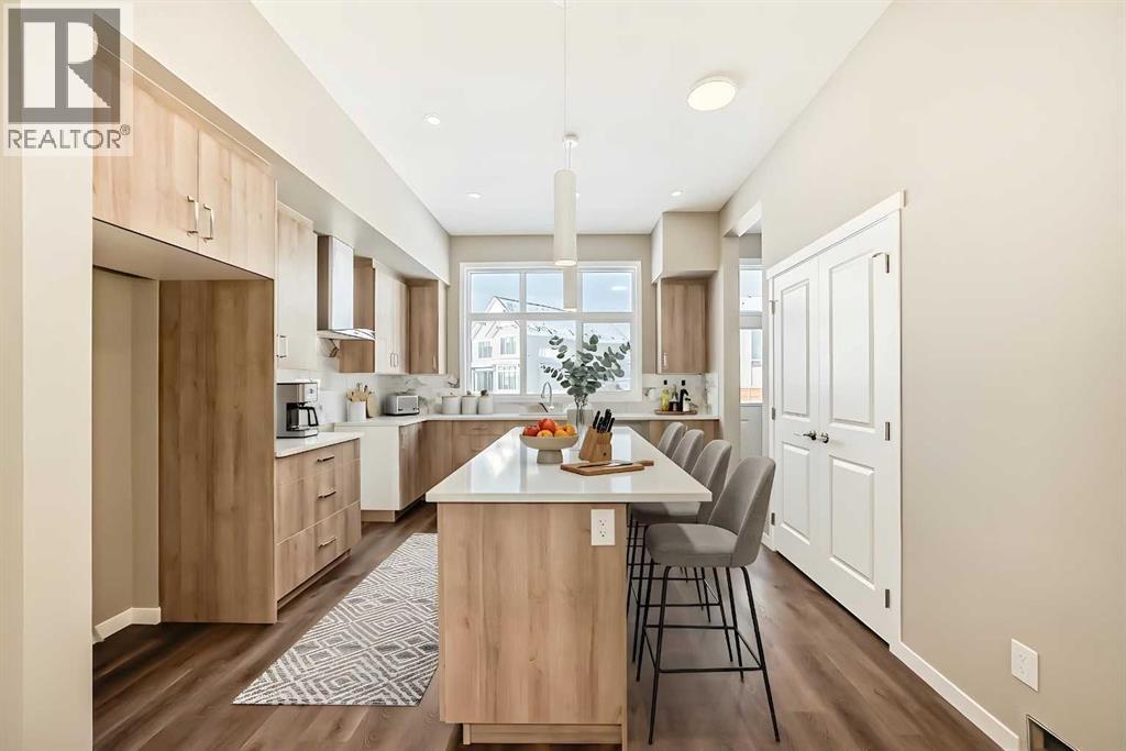 833 Marine Drive Se, Calgary, Alberta  T3M 4E3 - Photo 2 - A2293497