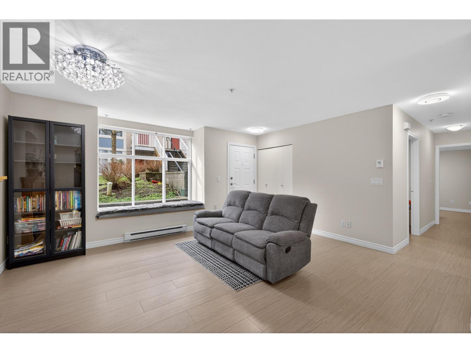 18 7128 Stride Avenue, Burnaby, British Columbia  V3N 1T5 - Photo 3 - R3109634