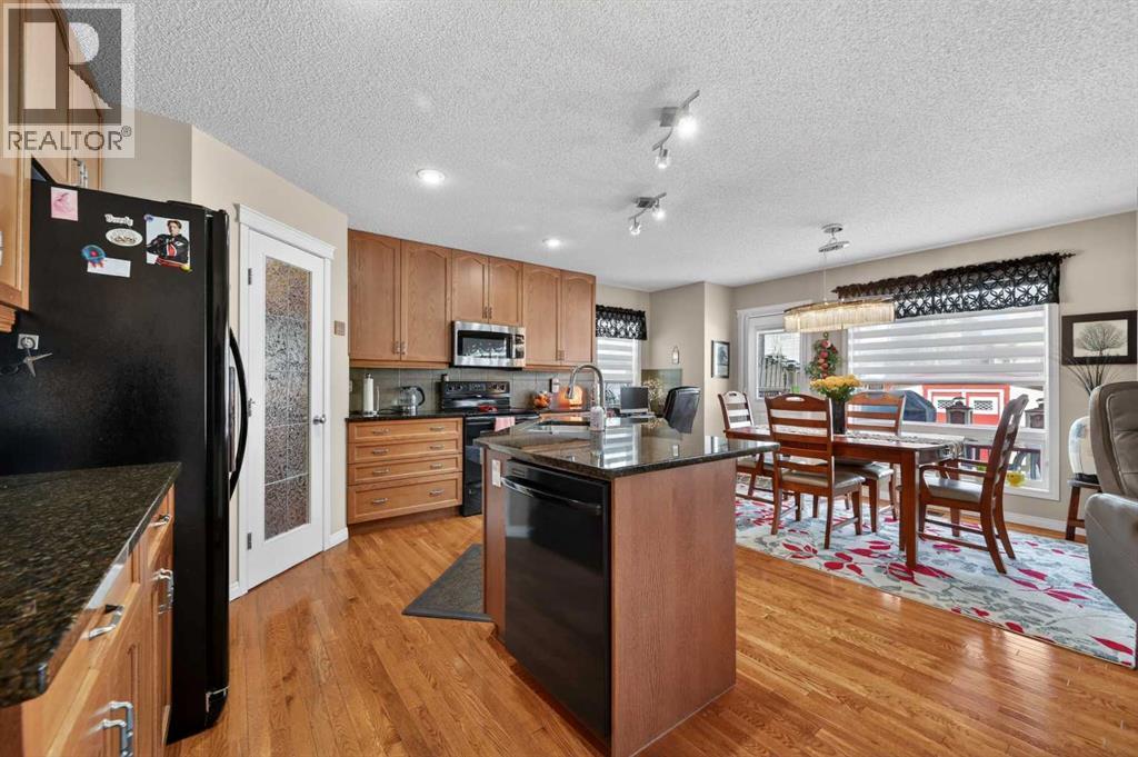 155 Morningside Circle SW, Airdrie, Alberta  T4B 0L8 - Photo 6 - A2297518