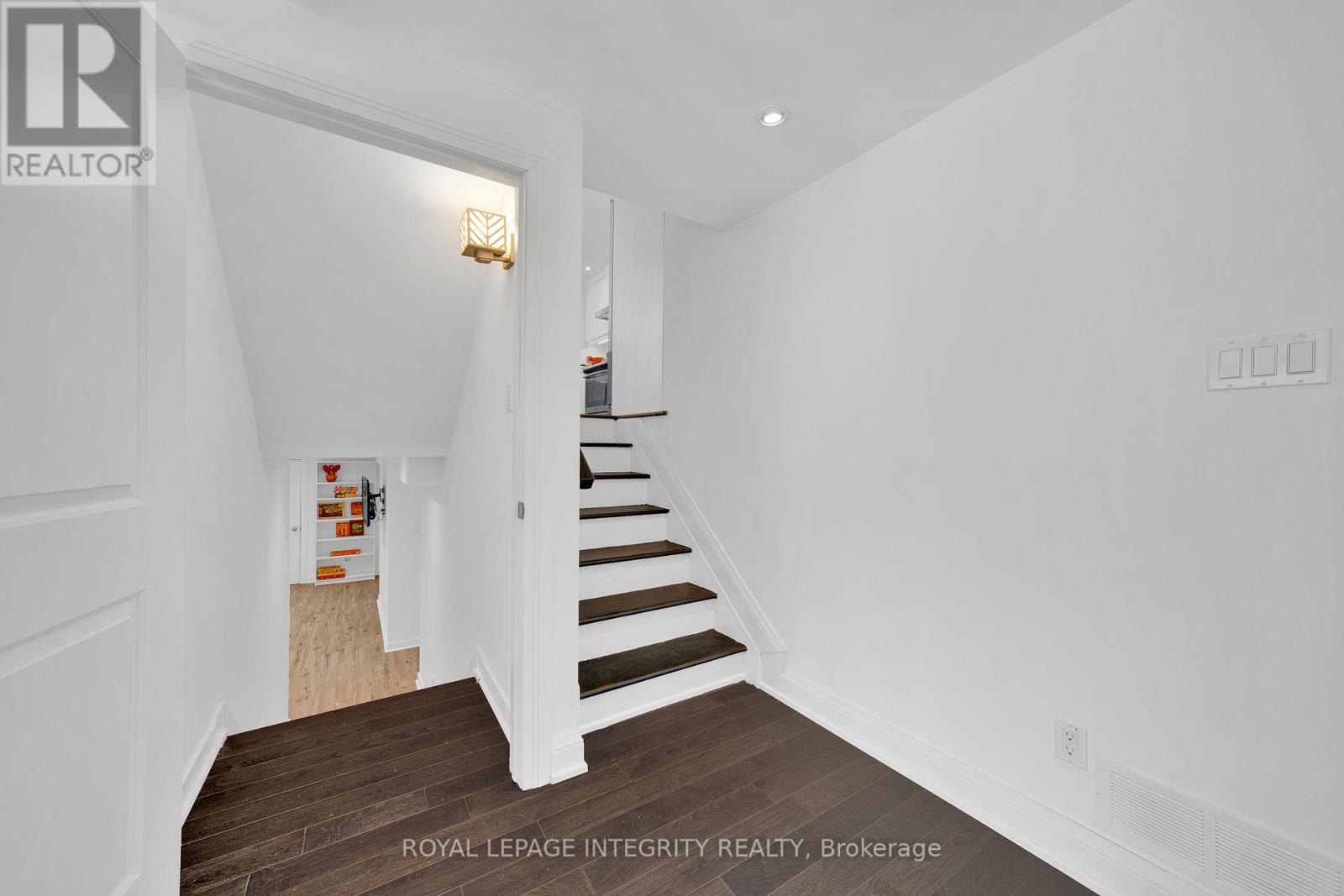 9 Bellfield Street, Ottawa, Ontario  K2B 6K6 - Photo 34 - X12980326