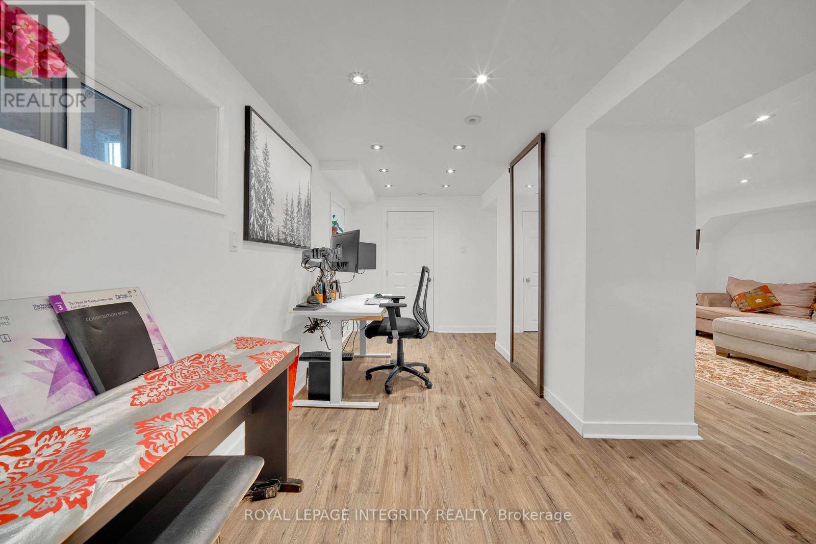 9 Bellfield Street, Ottawa, Ontario  K2B 6K6 - Photo 38 - X12980326