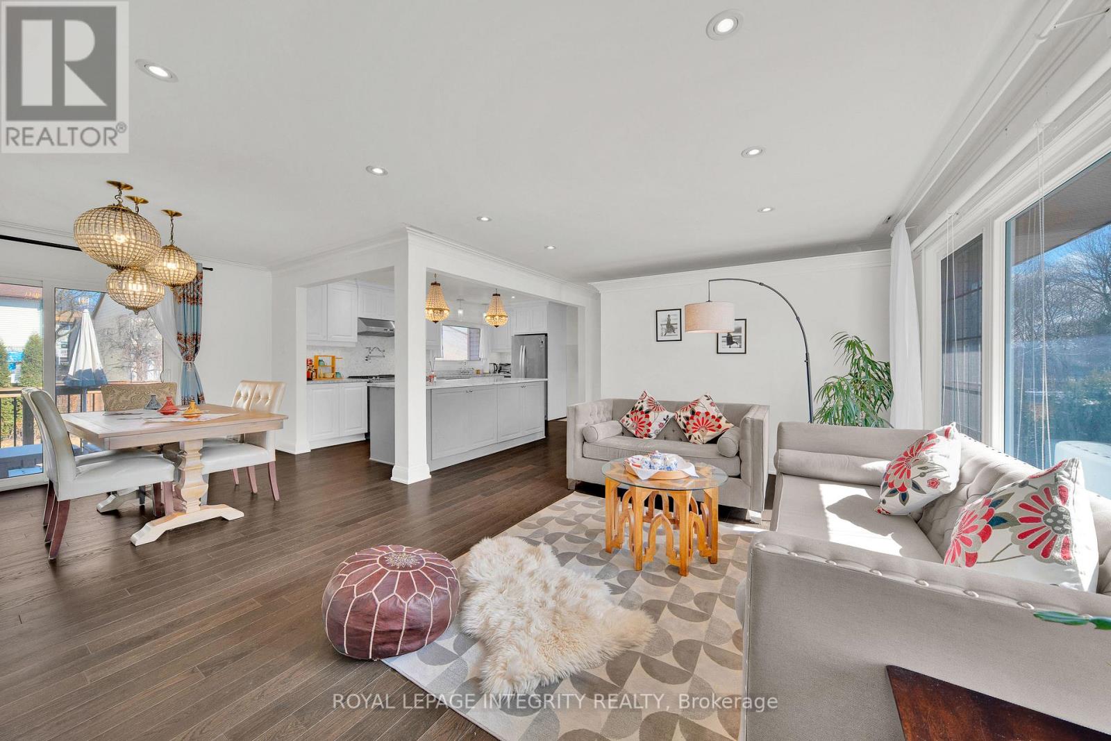 9 Bellfield Street, Ottawa, Ontario  K2B 6K6 - Photo 8 - X12980326