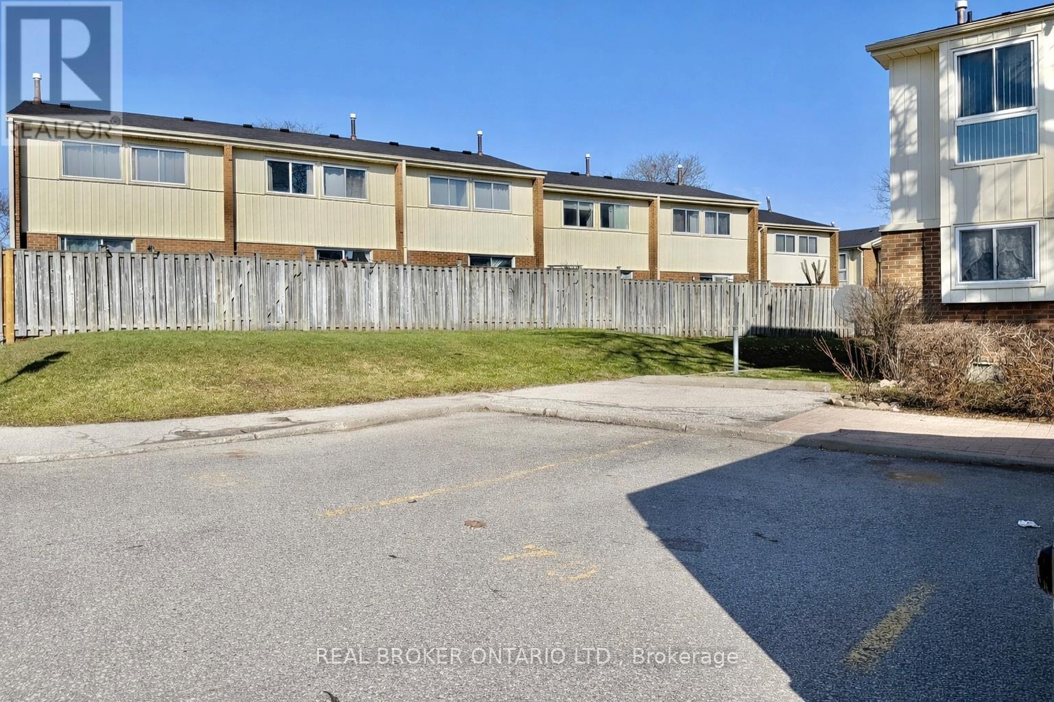 70 - 20 Brookmill Boulevard, Toronto, Ontario  M1W 2Y5 - Photo 31 - E12980342