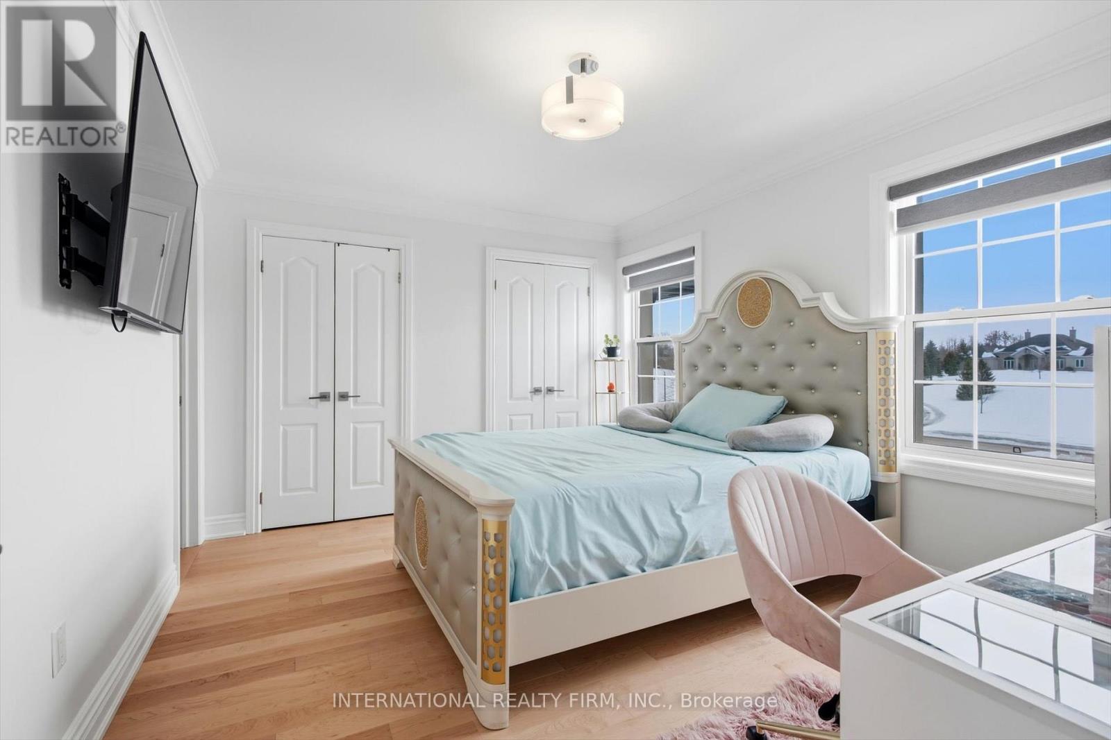 130 Andrews Drive, Bradford West Gwillimbury, Ontario  L0G 1A0 - Photo 19 - N12974940