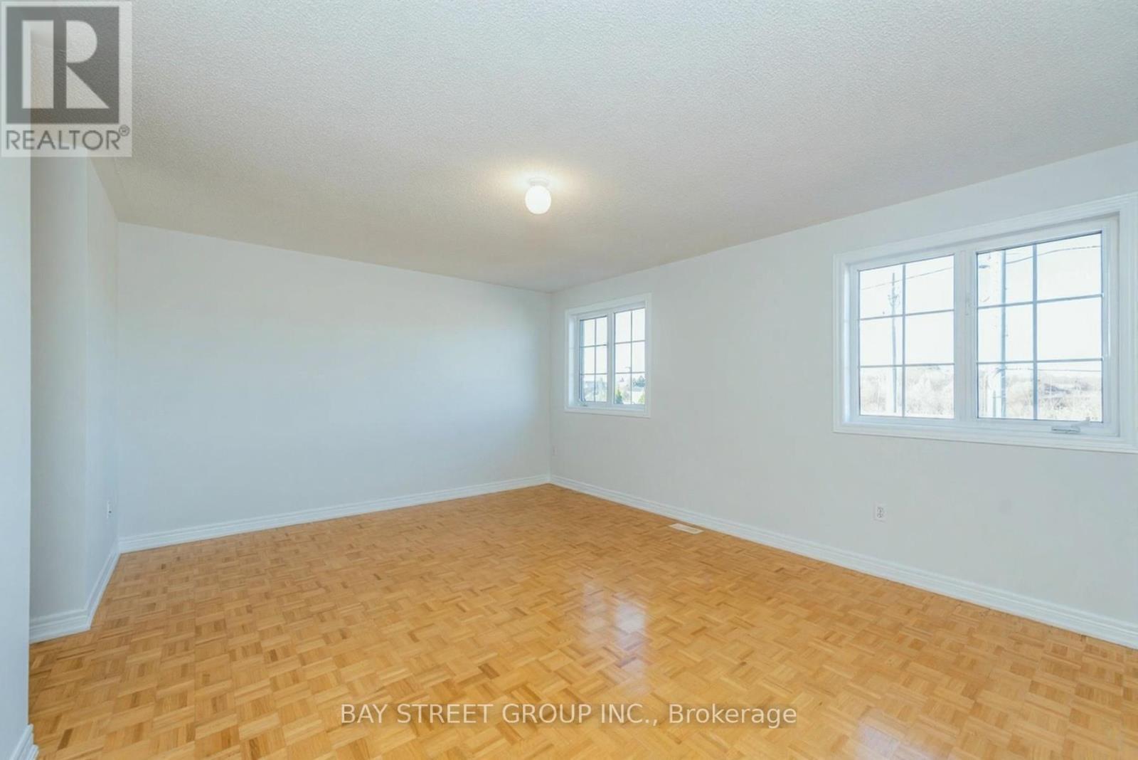 130 Royal Appian Crescent, Vaughan, Ontario  L4K 5L7 - Photo 11 - N12980328