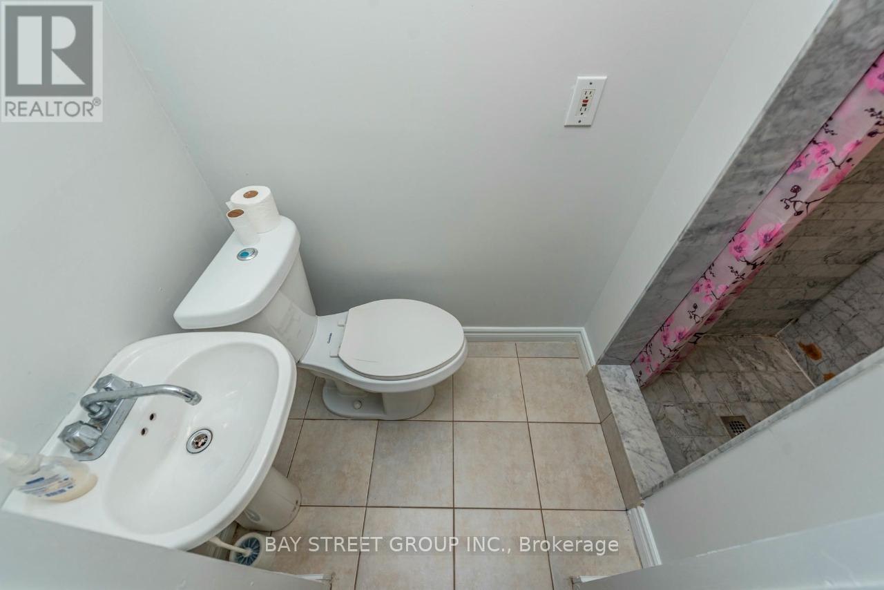 130 Royal Appian Crescent, Vaughan, Ontario  L4K 5L7 - Photo 21 - N12980328
