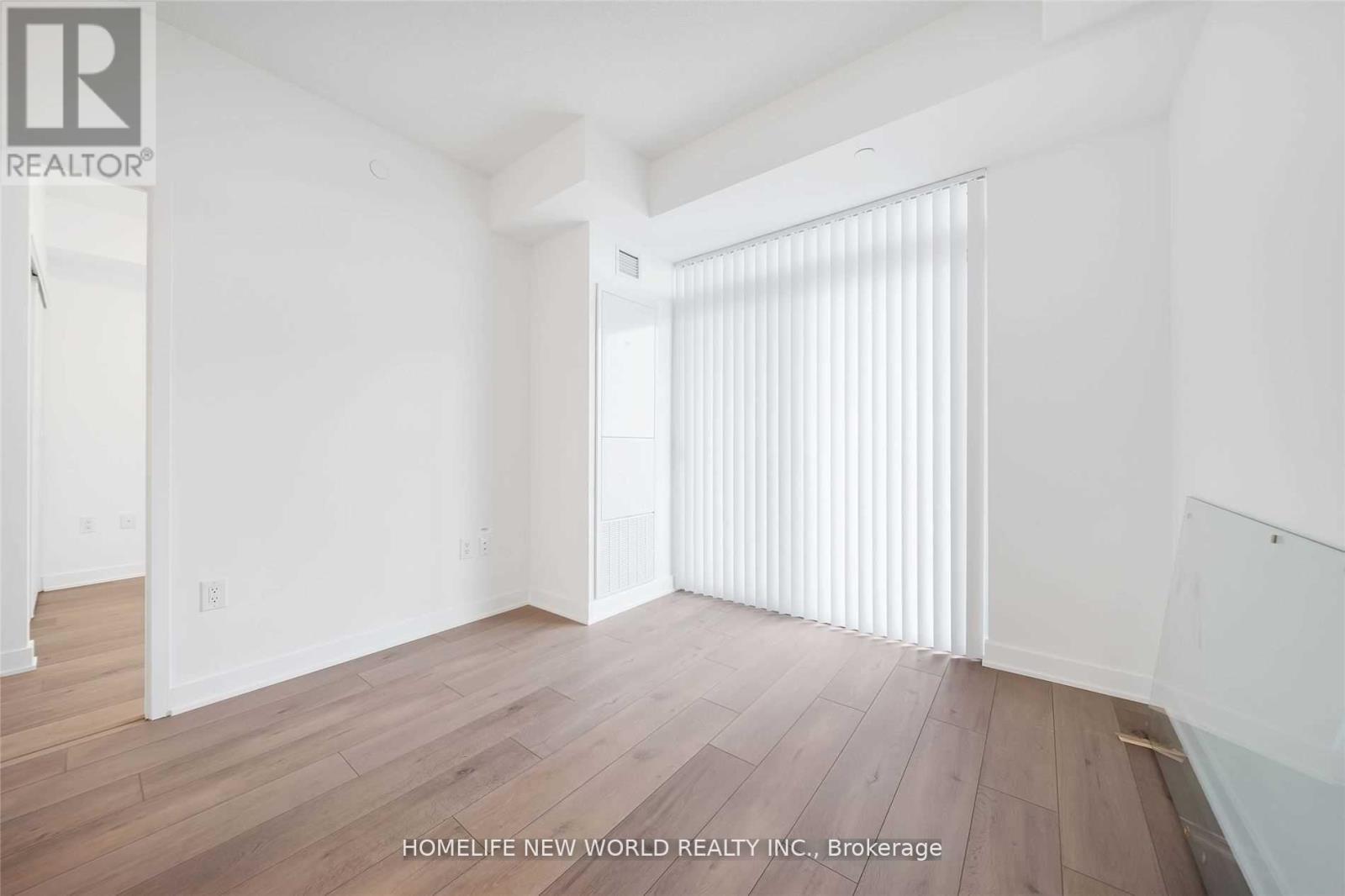 1511 - 10 Honeycrisp Crescent, Vaughan, Ontario  L4K 0M7 - Photo 6 - N12980350