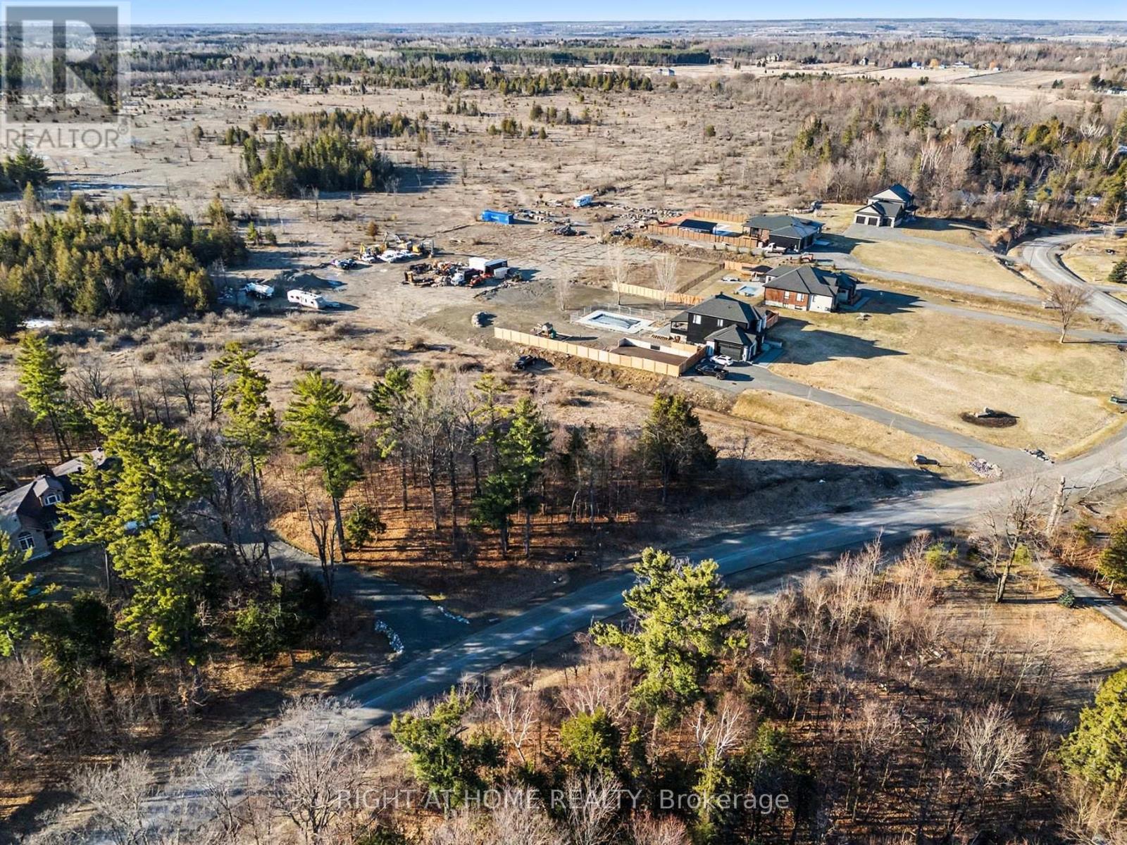 1041 Julia Court, Ottawa, Ontario  K0A 1T0 - Photo 11 - X12947600