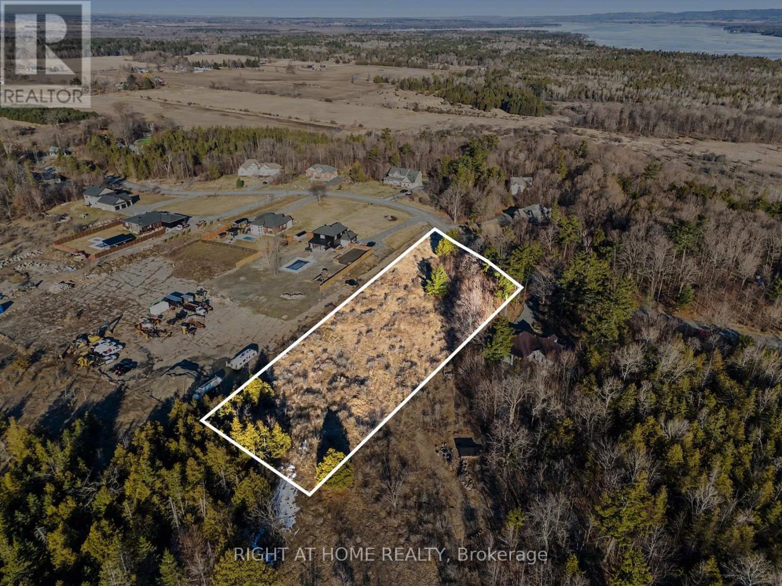 1041 Julia Court, Ottawa, Ontario  K0A 1T0 - Photo 17 - X12947600