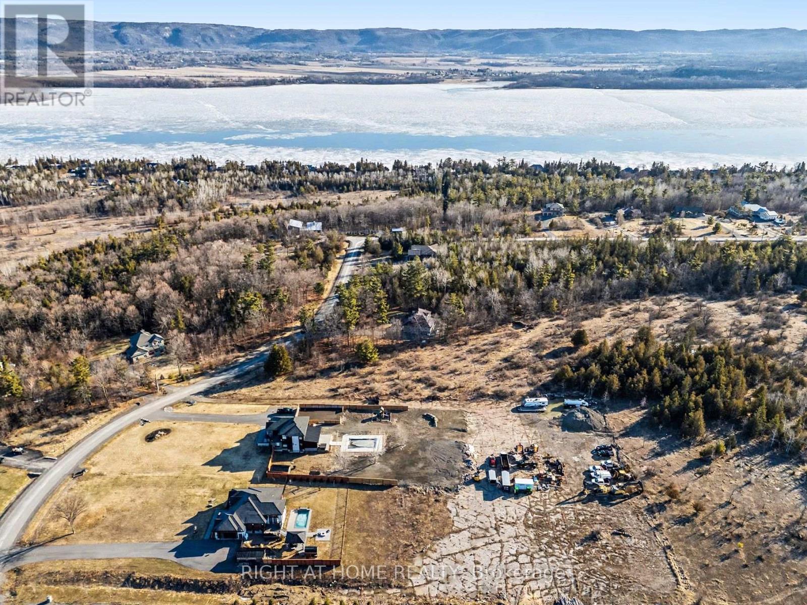 1041 Julia Court, Ottawa, Ontario  K0A 1T0 - Photo 22 - X12947600