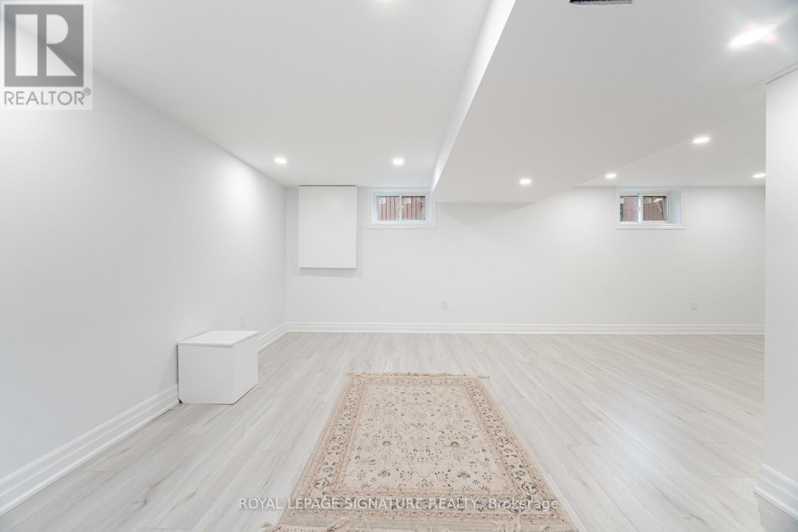 2015 Stanfield Road, Mississauga, Ontario  L4Y 1R2 - Photo 15 - W12980332