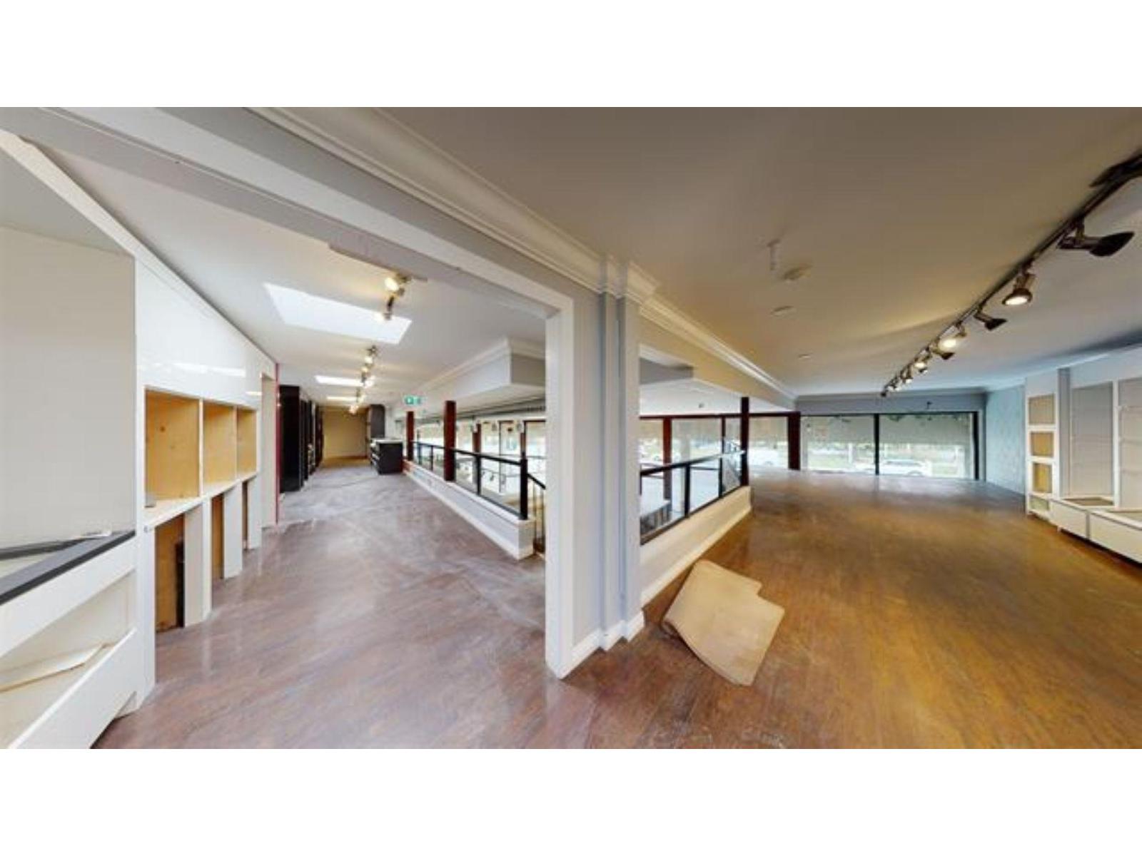 32210 South Fraser Way, Abbotsford, British Columbia  V2T 1W8 - Photo 15 - C8077718