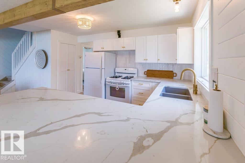 214 Bonnyville Beach Dr, Rural Bonnyville M.d., Alberta  T9N 2J6 - Photo 9 - E4481252