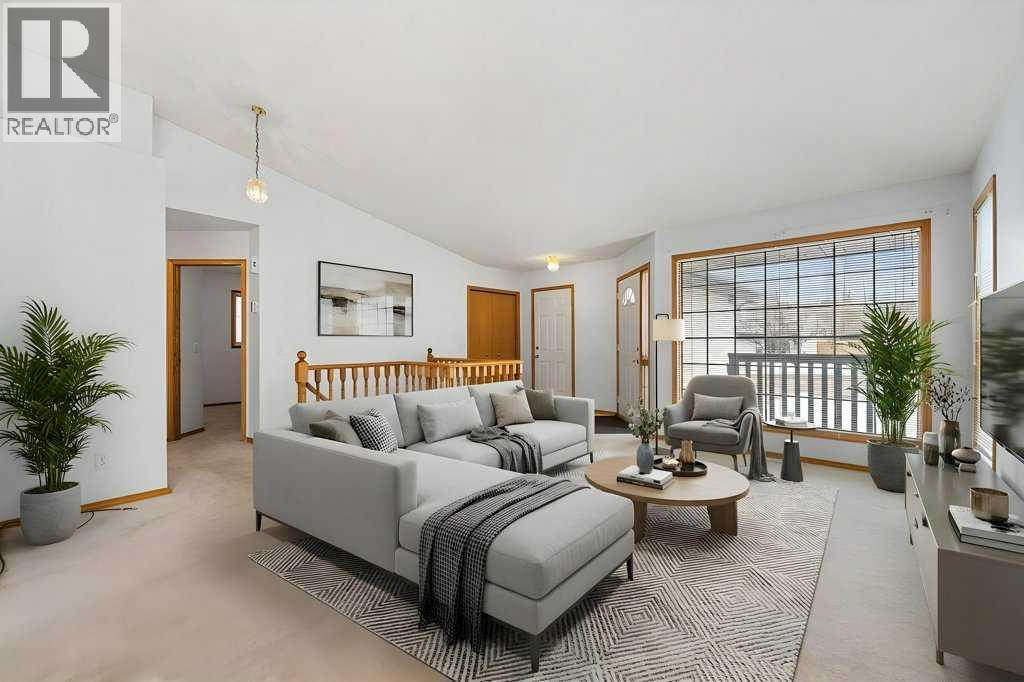 9119 Scurfield Drive NW, Calgary, Alberta  T3L 1X7 - Photo 8 - A2293959