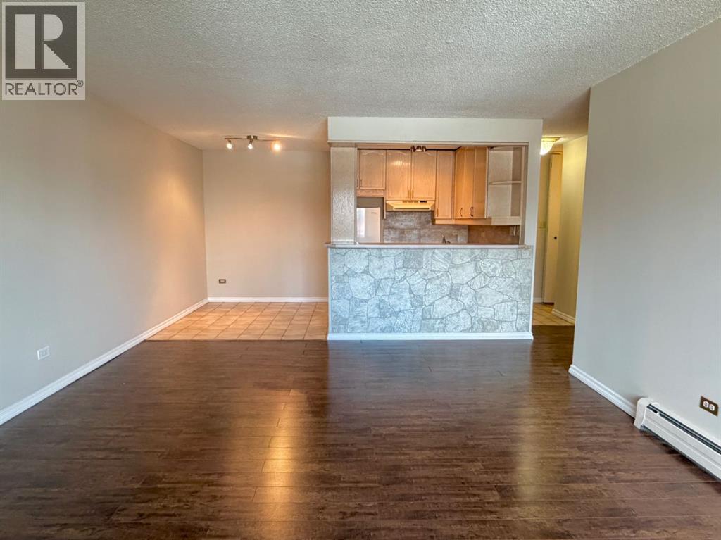 501, 903 19 Avenue SW, Calgary, Alberta T2T 0H8 - Photo 3 - A2298273