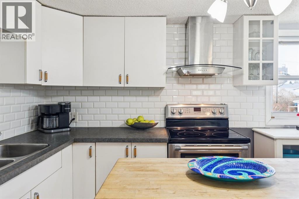 7417 24 Street SE, Calgary, Alberta  T2C 0Y7 - Photo 14 - A2299844