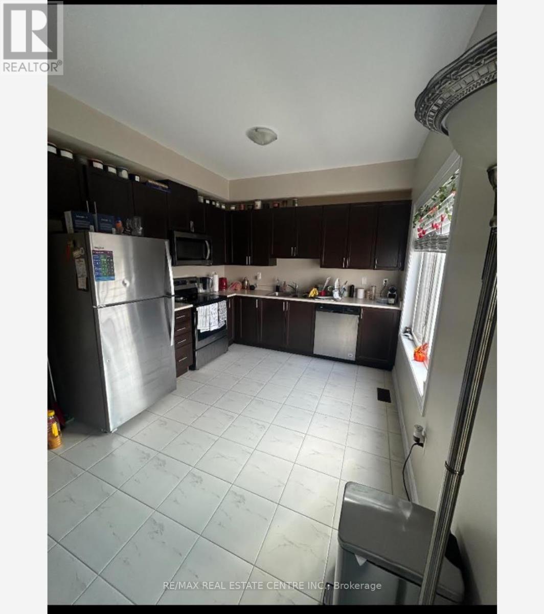 36 - 88 Decorso Drive, Guelph, Ontario  N1L 0A1 - Photo 3 - X12980336