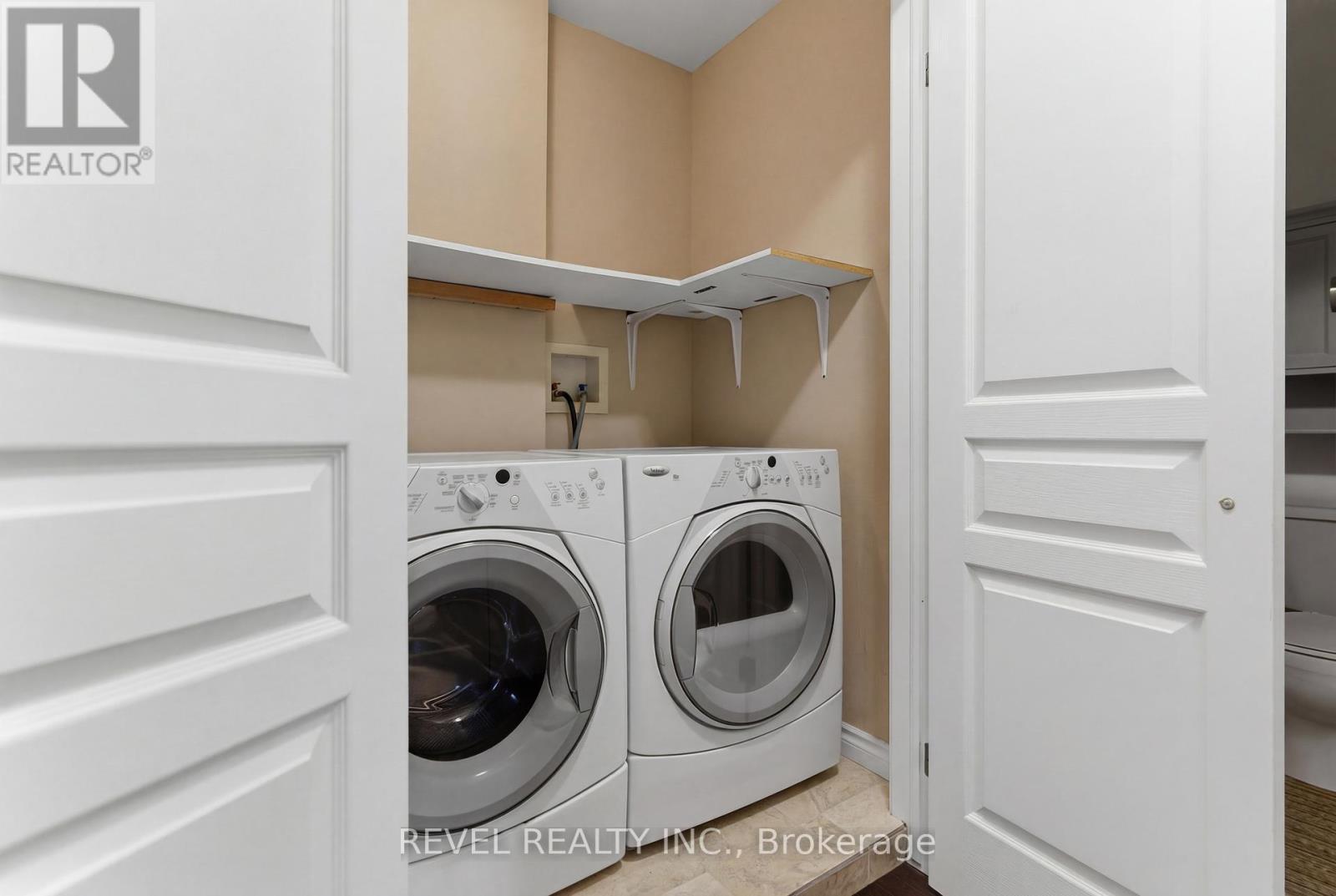 7 Forest Valley Crescent, Hamilton, Ontario  L8H 0A7 - Photo 24 - X12980344