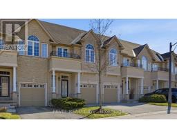 7 FOREST VALLEY CRESCENT, Hamilton, Ontario