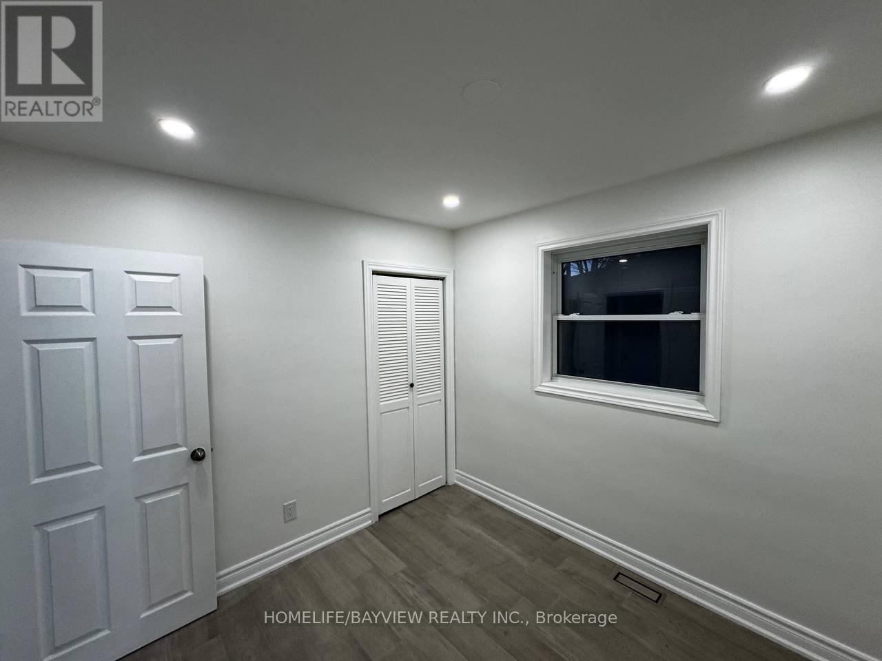 255 Penn Avenue, Newmarket, Ontario  L3Y 2S4 - Photo 16 - N12933422