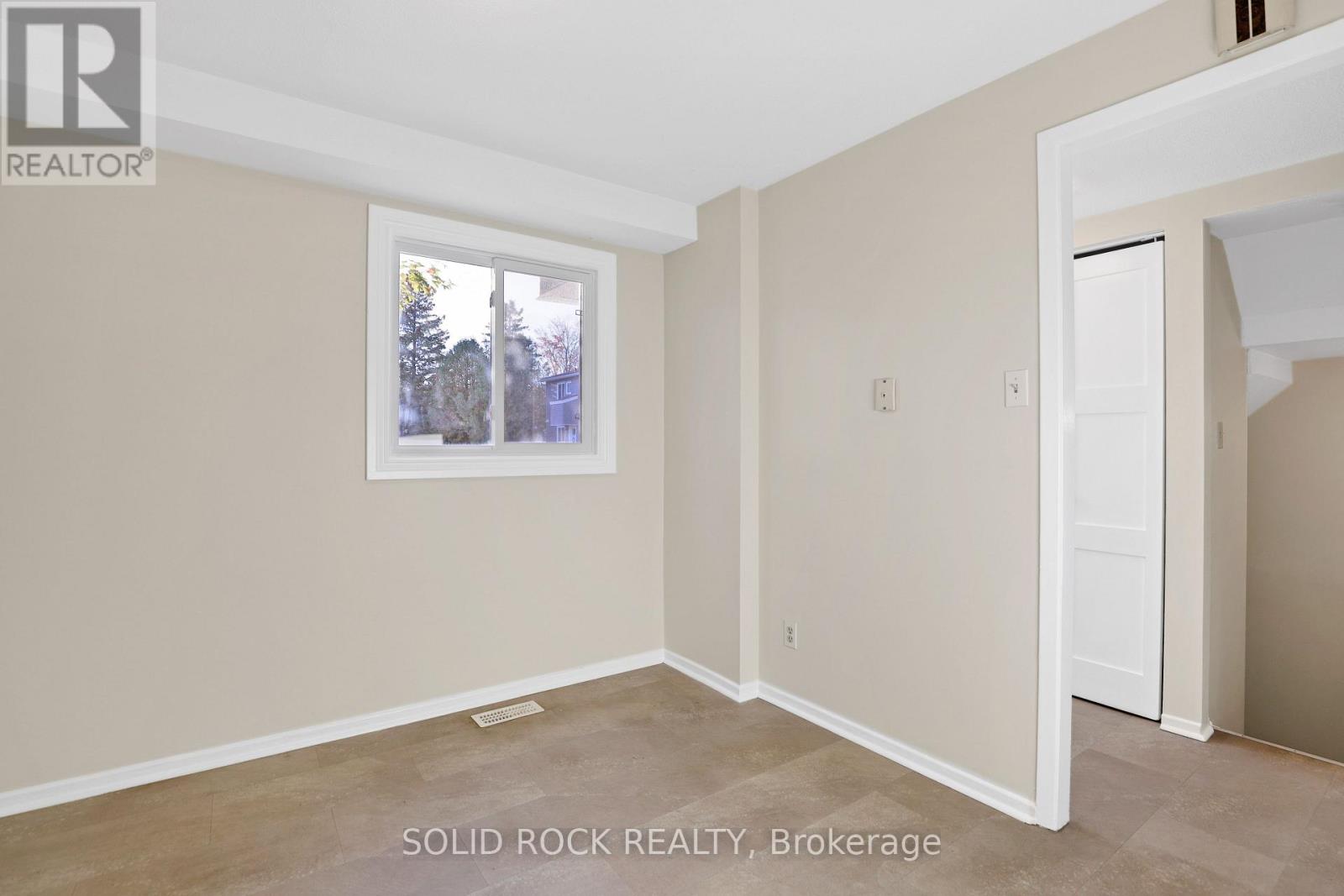 18 - 35 Thistledown Court, Ottawa, Ontario  K2J 1J4 - Photo 12 - X12803152