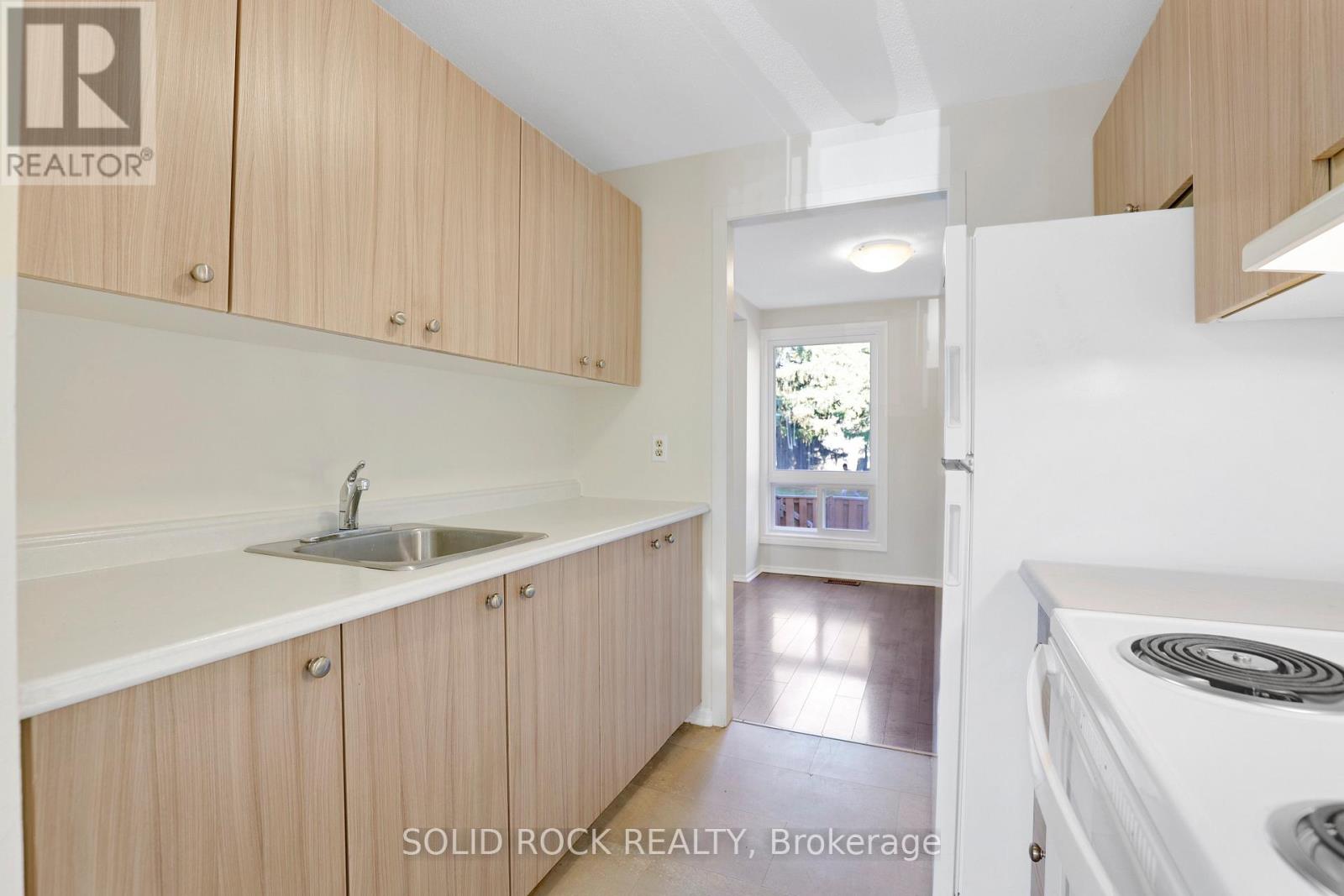 18 - 35 Thistledown Court, Ottawa, Ontario  K2J 1J4 - Photo 13 - X12803152