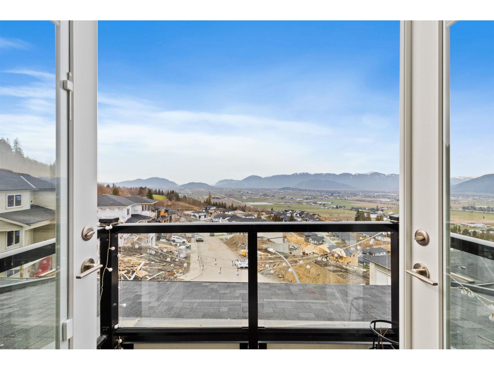 51150 Farmers Way, Eastern Hillsides, Chilliwack, British Columbia  V4Z 0E4 - Photo 2 - R3108939