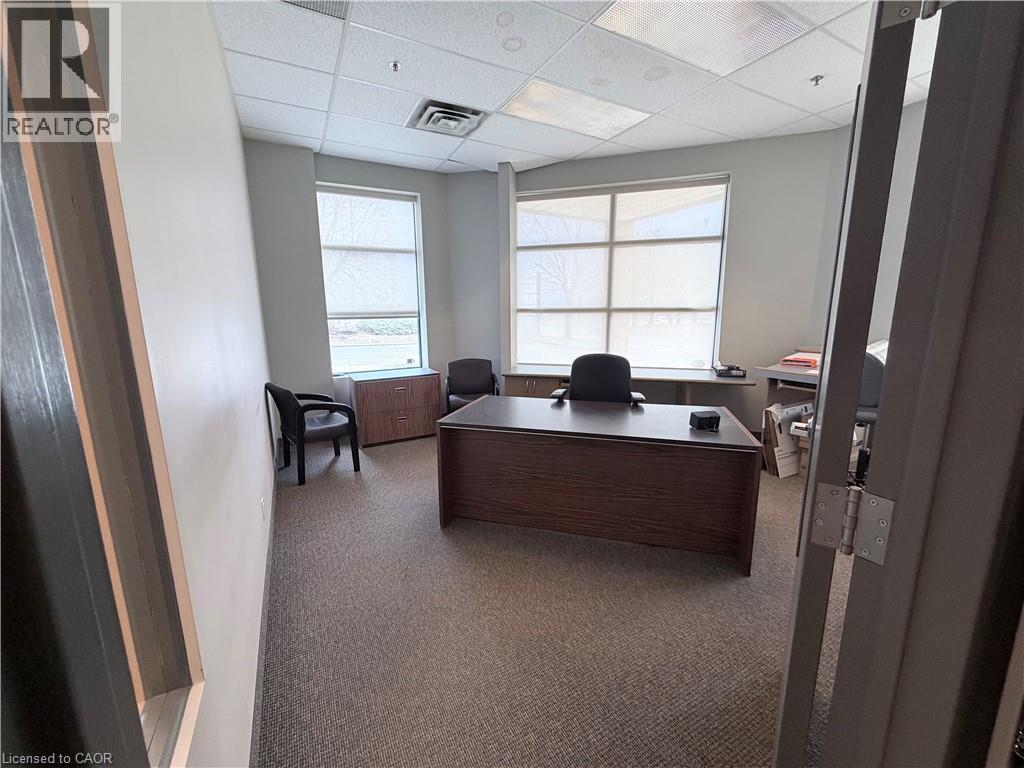 5205 Harvester Road Unit# 4, Burlington, Ontario  L7L 6B5 - Photo 5 - 40798392