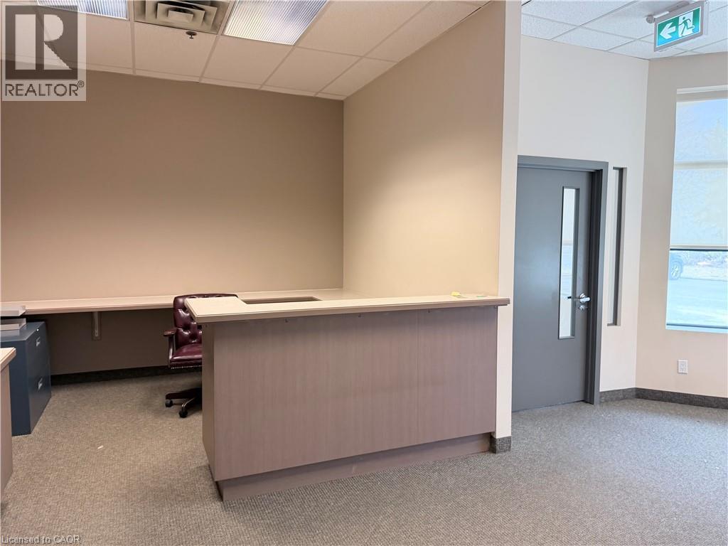 5205 Harvester Road Unit# 4, Burlington, Ontario  L7L 6B5 - Photo 4 - 40798392