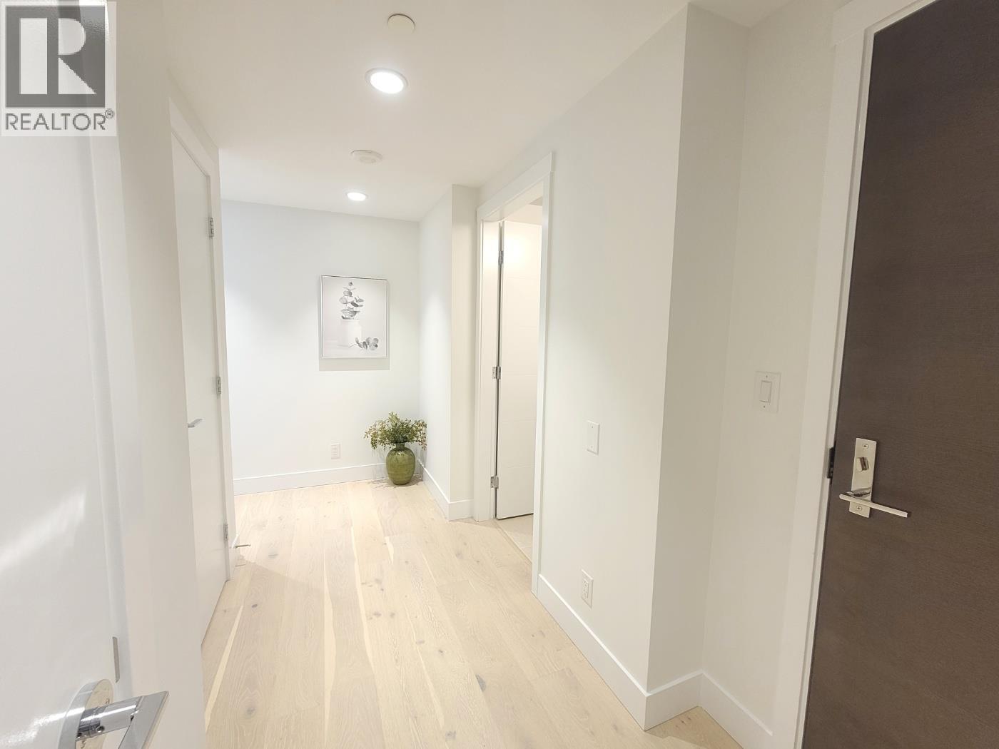 608 2785 Library Lane, North Vancouver, British Columbia  V7J 0C3 - Photo 15 - R3109136