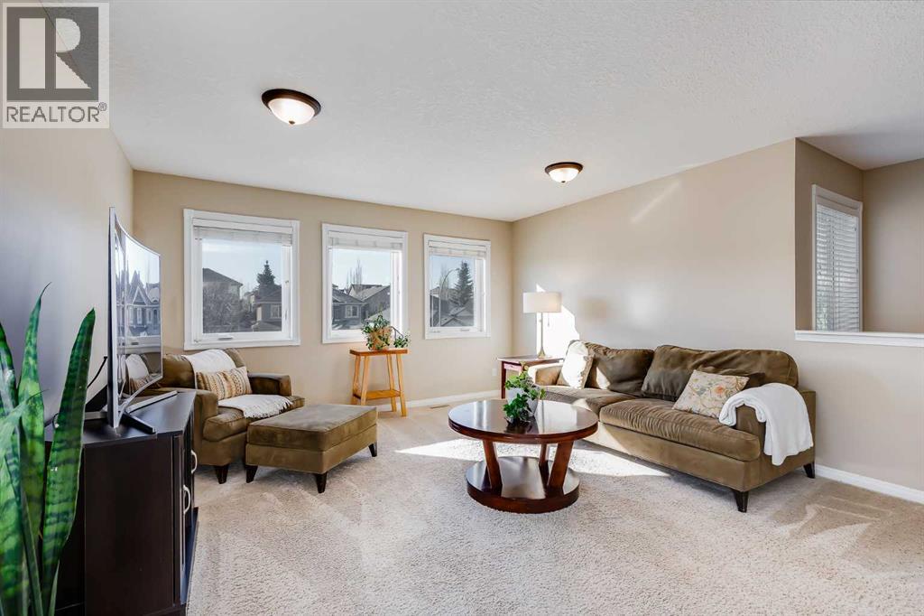 78 Evercreek Bluffs Road SW, Calgary, Alberta  T2Y 4P2 - Photo 19 - A2291591