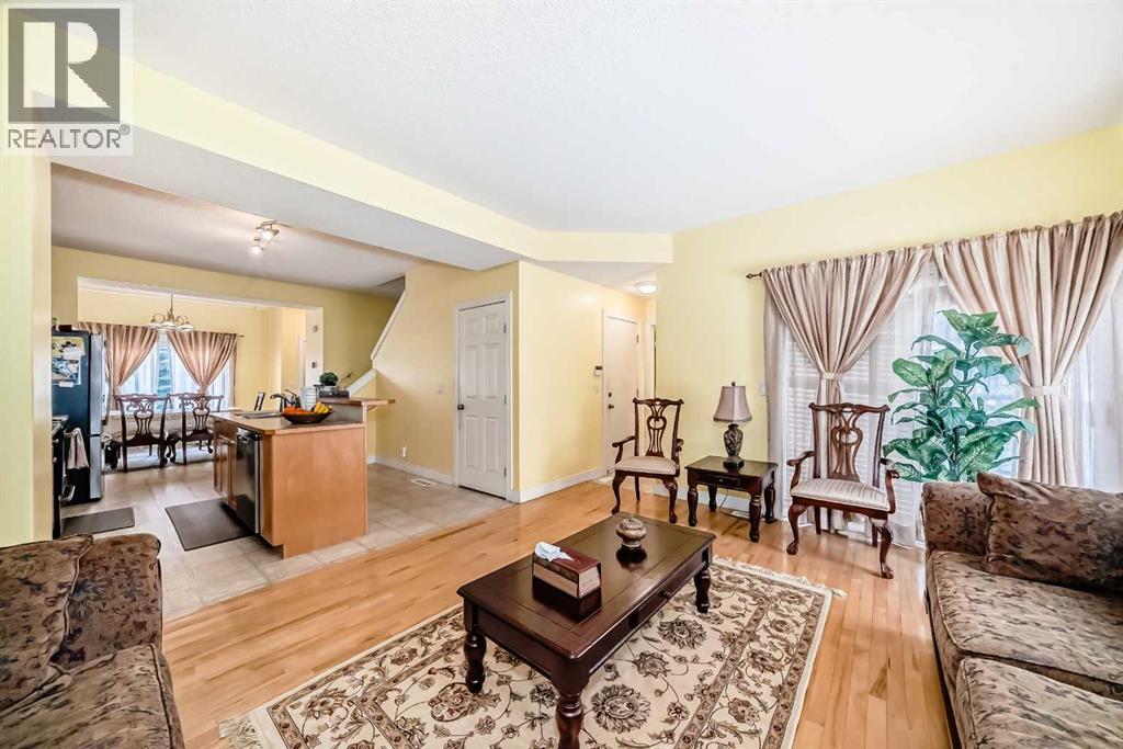 187 Bridlewood View SW, Calgary, Alberta  T2Y 3X7 - Photo 15 - A2300241