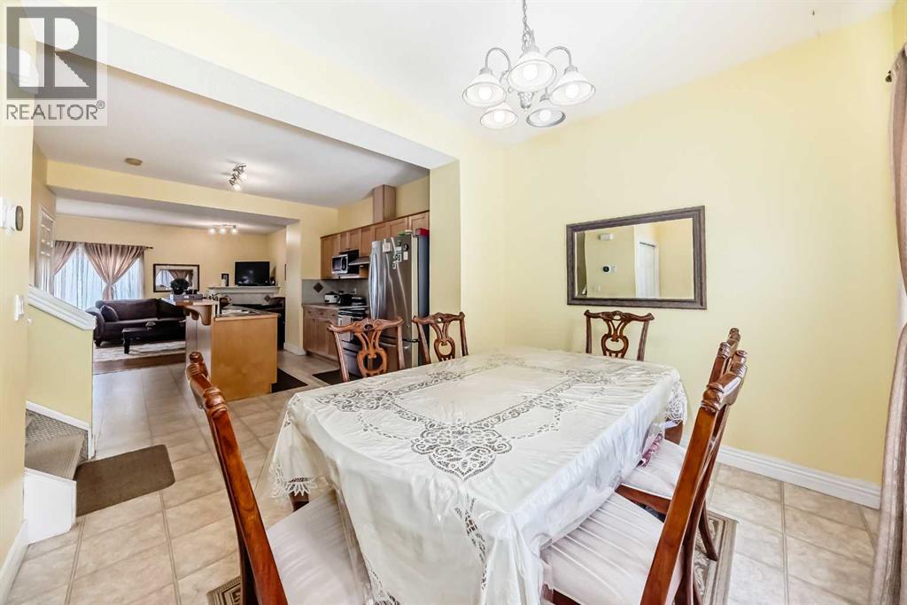 187 Bridlewood View SW, Calgary, Alberta  T2Y 3X7 - Photo 5 - A2300241