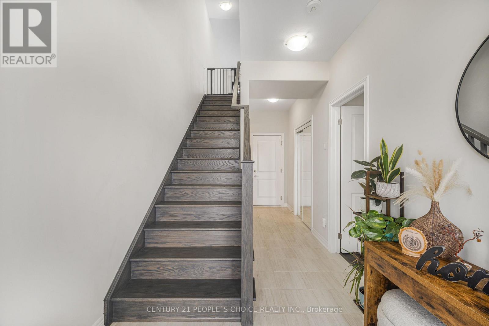 25 - 10 Birmingham Drive, Cambridge, Ontario  N1R 0C5 - Photo 4 - X12965584