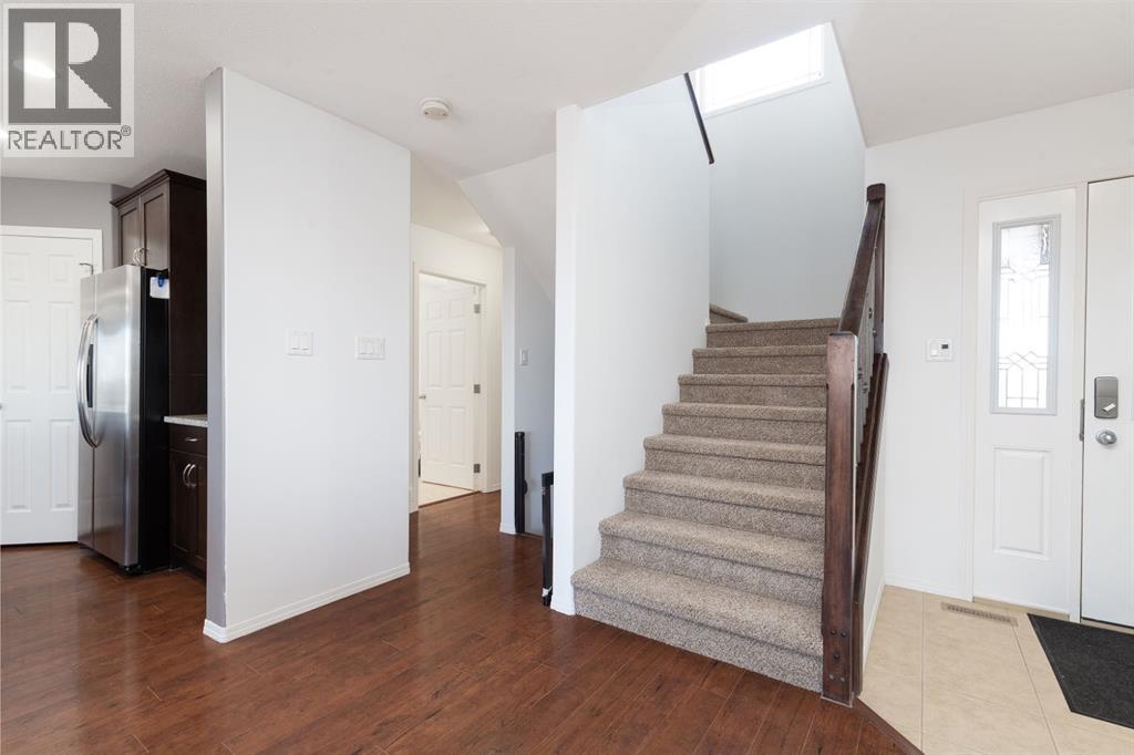 1917 Parkside Point, Coaldale, Alberta  T1M 1R7 - Photo 10 - A2300064