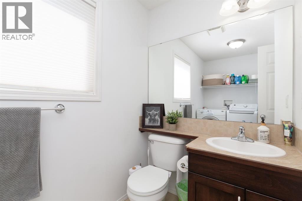 1917 Parkside Point, Coaldale, Alberta  T1M 1R7 - Photo 11 - A2300064