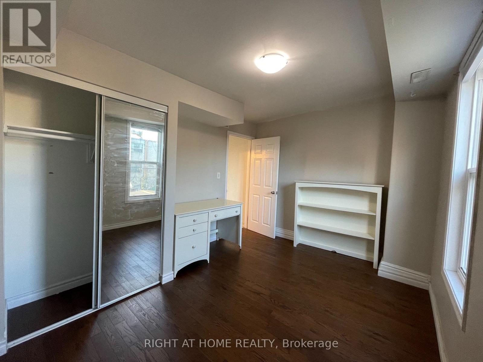 2 - 97 D'arcy Street, Toronto, Ontario  M5T 1J9 - Photo 11 - C12980400