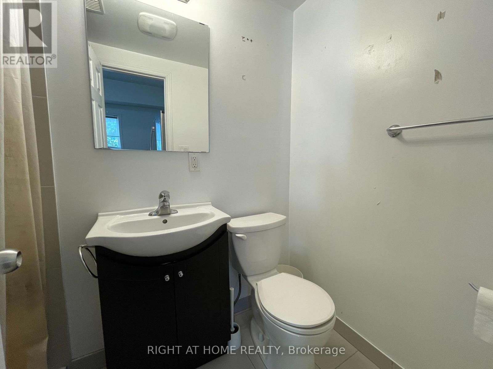 2 - 97 D'arcy Street, Toronto, Ontario  M5T 1J9 - Photo 5 - C12980400